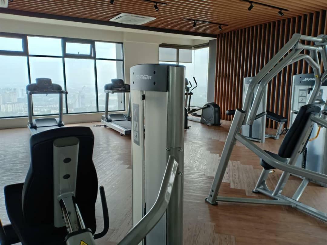Hot! Niki Emira - Aeon Mall - City Centre - Netflix - Msu - Wifi 샤알람 외부 사진