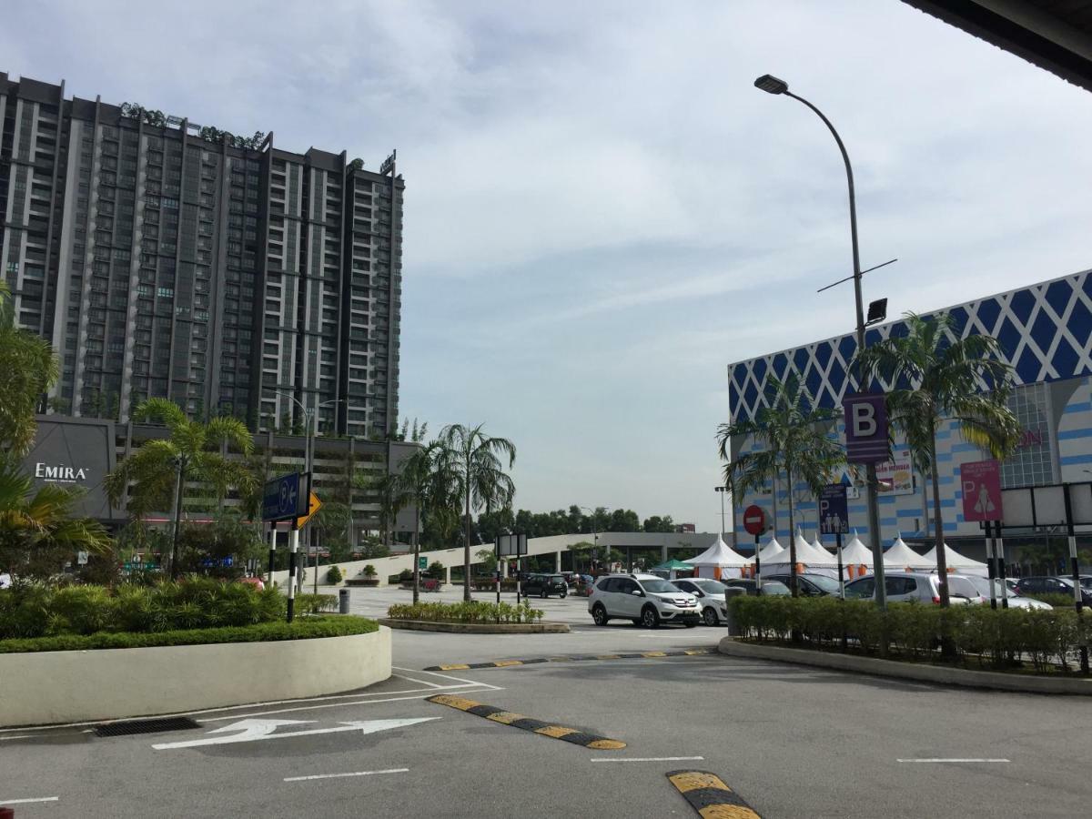 Hot! Niki Emira - Aeon Mall - City Centre - Netflix - Msu - Wifi 샤알람 외부 사진